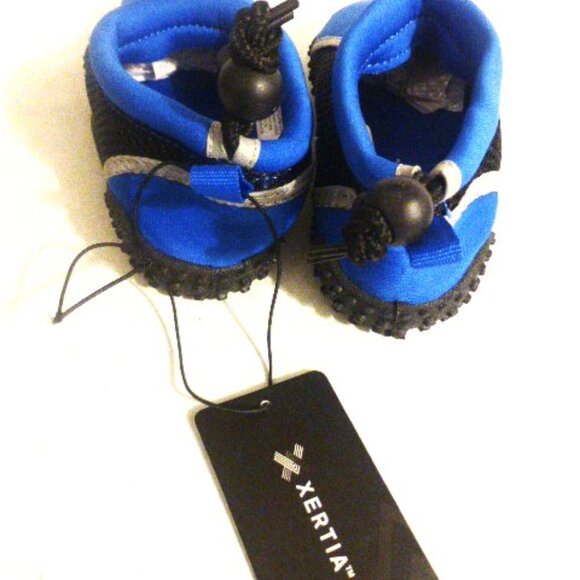 Unisex Xertia SLIP Resistant SHOES Size 10 11 Water Shoes Boys Shoes Girls Shoes - Picture 4 of 6